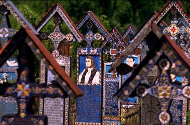 C:\Maramures-sapanta-merry cemetery1.jpg